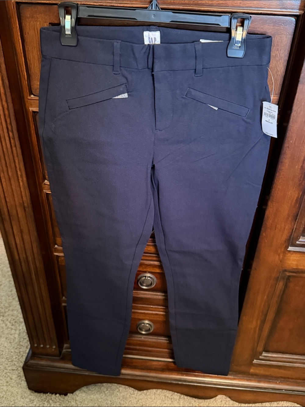 GAP women’s Dark Navy Skinny ankle dress pants NWT